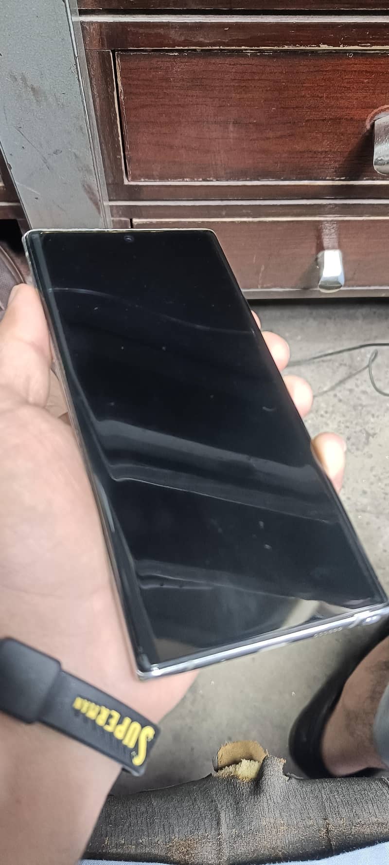 Samsung Mobile Note 10 Plus 6