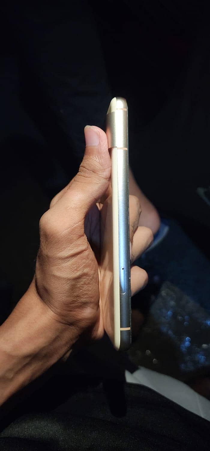Google Pixel 8 1