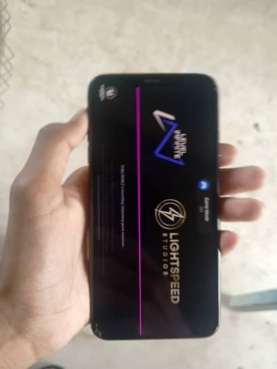 Apple iPhone XS Max powerful processor camera quality vip