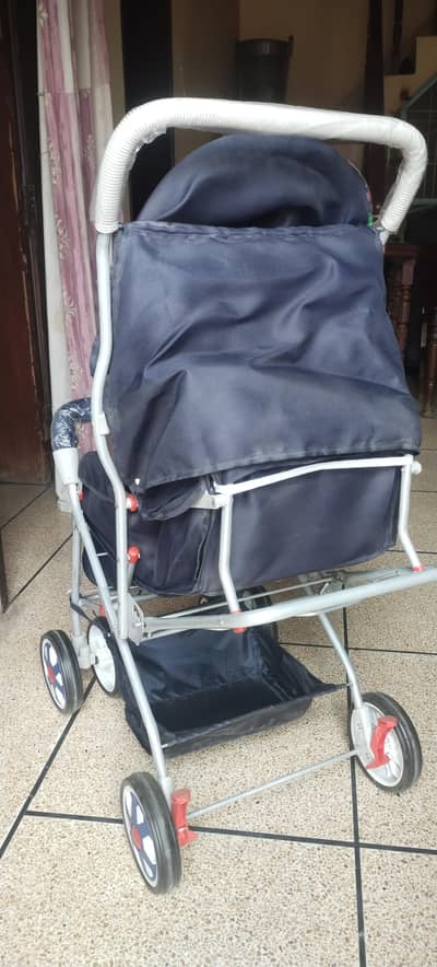new condition baby walker