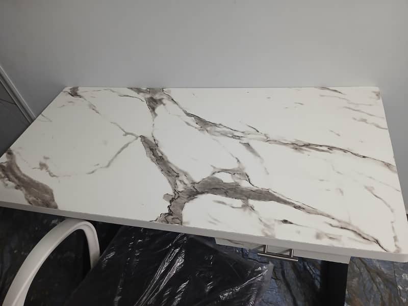 Computer table with chair 0