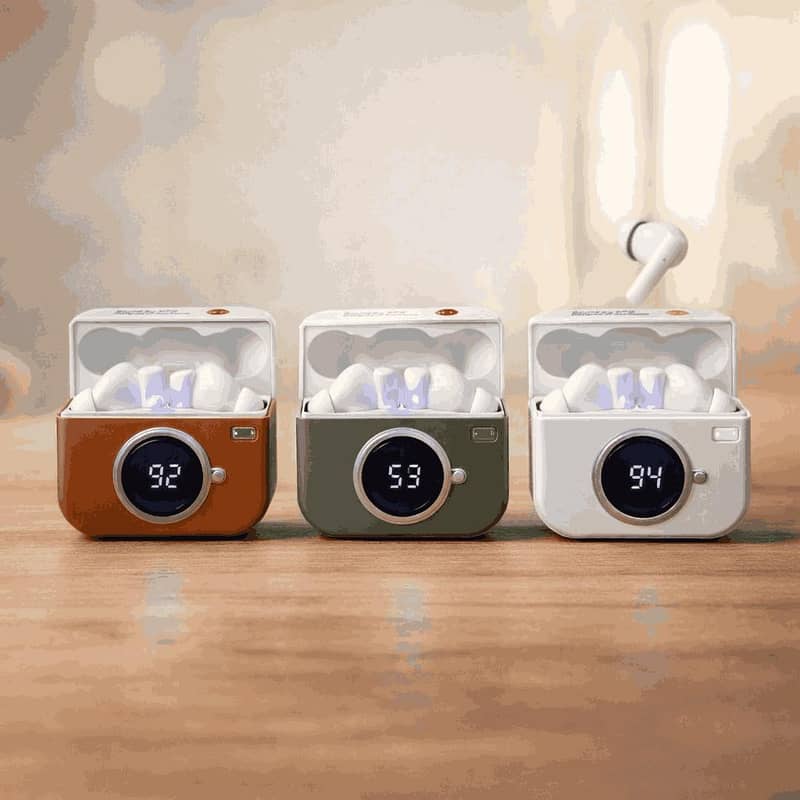 Earbuds 1