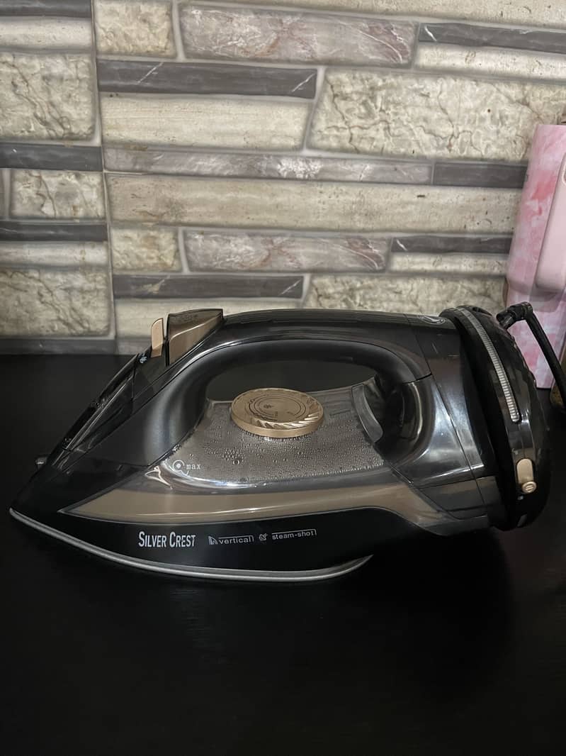 Wireless iron 4