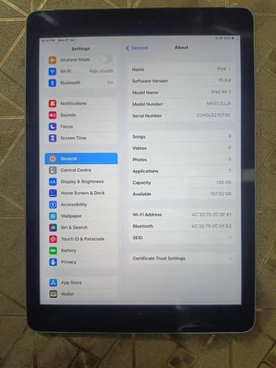 Ipad Air 2 with 128gb storage