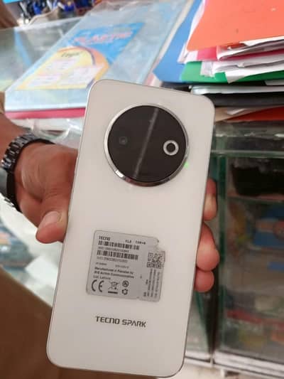 Tecno SPARK 30C