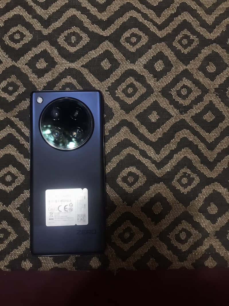 Infinix Zero 40 0