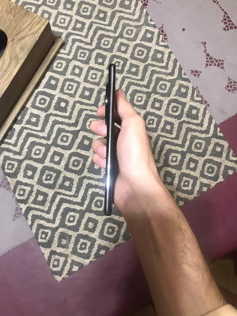 Infinix Zero 40 4