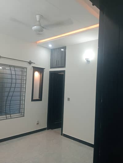 4marla 4beds like brand new house for rent in G 13 1 islamabad
