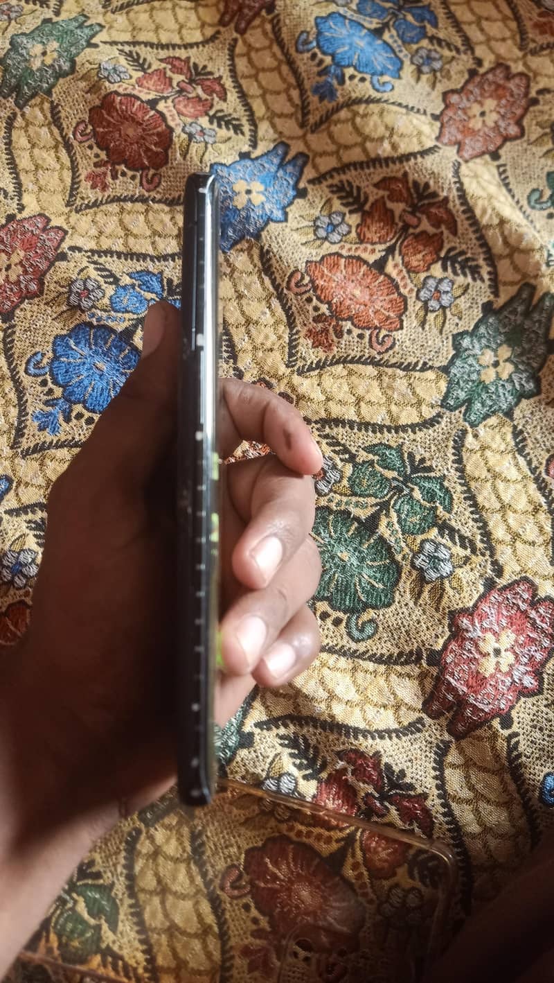 One Plus 9 Pro 4