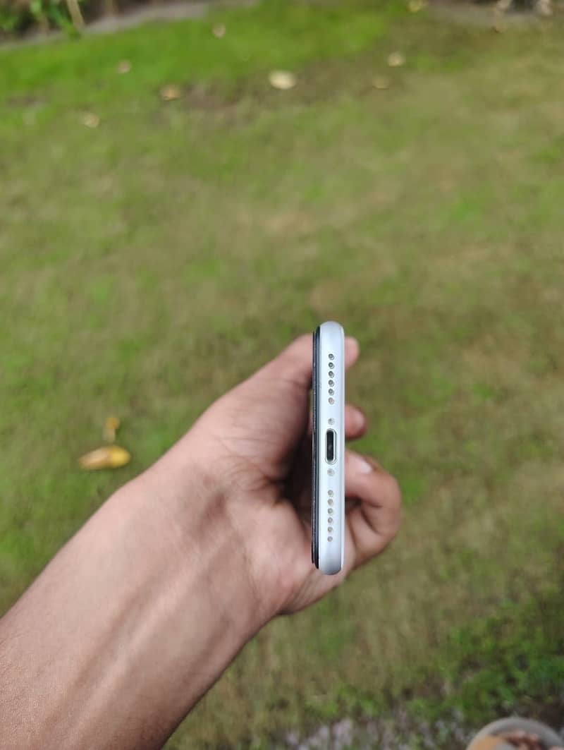 Apple iPhone SE 1