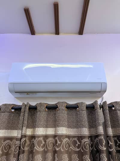 TCL 1.5 Ton New DC Inverter AC (18SVN EX31W)