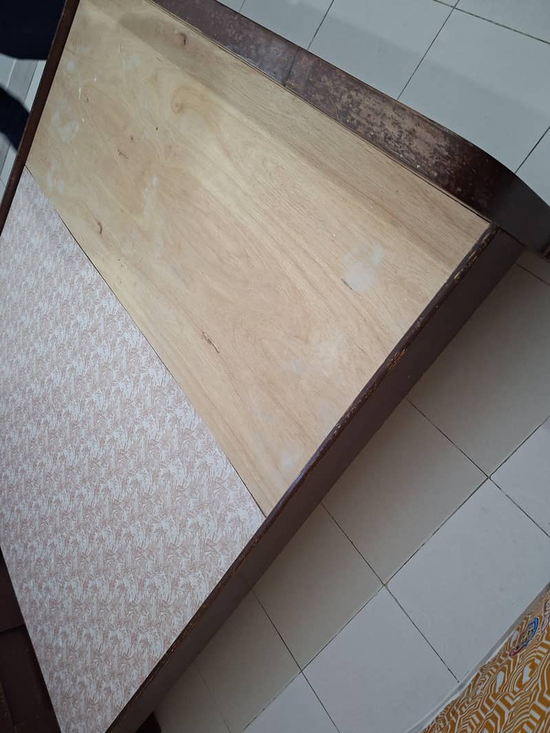 KING SIZE BED 4