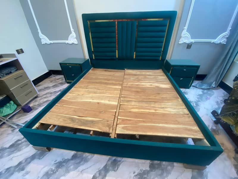 king Bed Side table 0