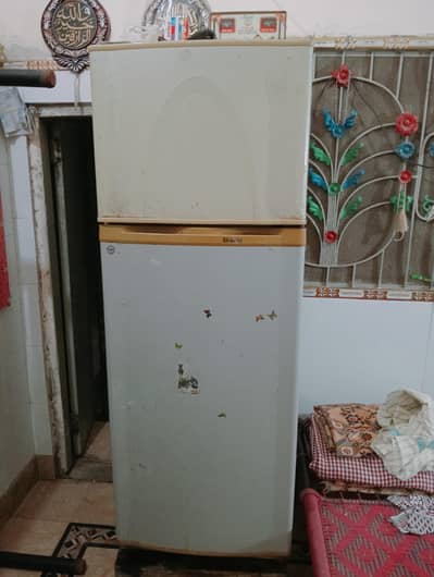 Dawlance large size fridge