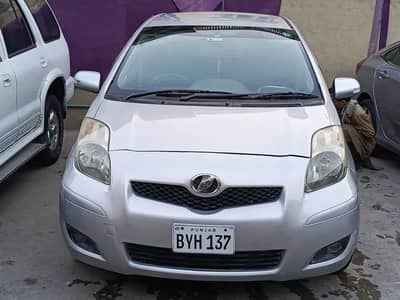 Toyota Vitz 2009/12