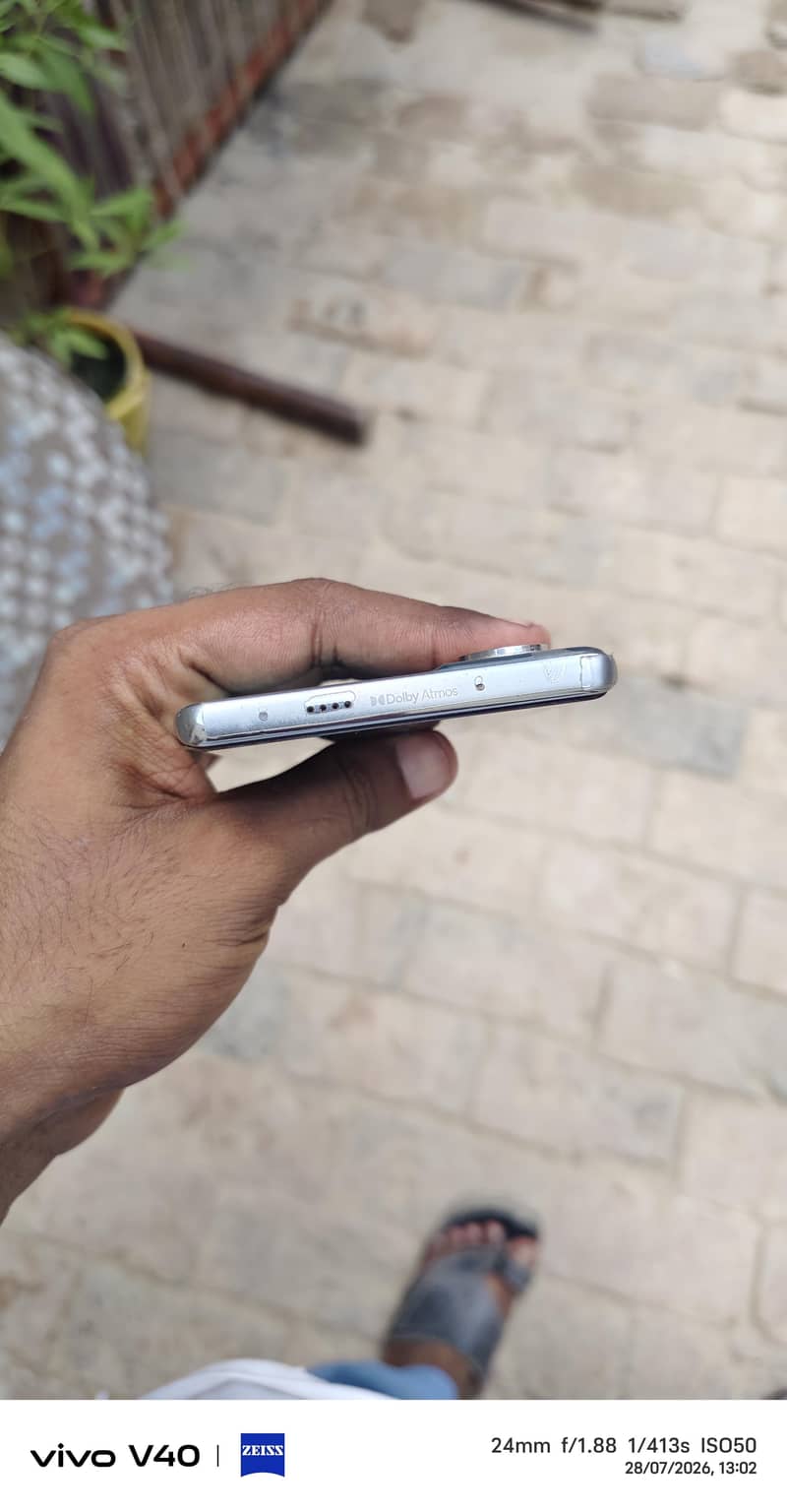 Tecno CAMON 40 Pro 5