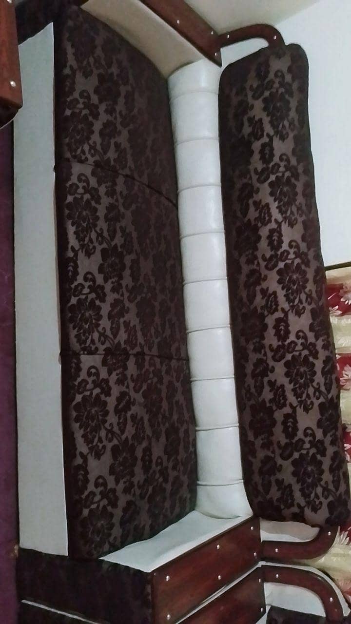 sofa sell 1