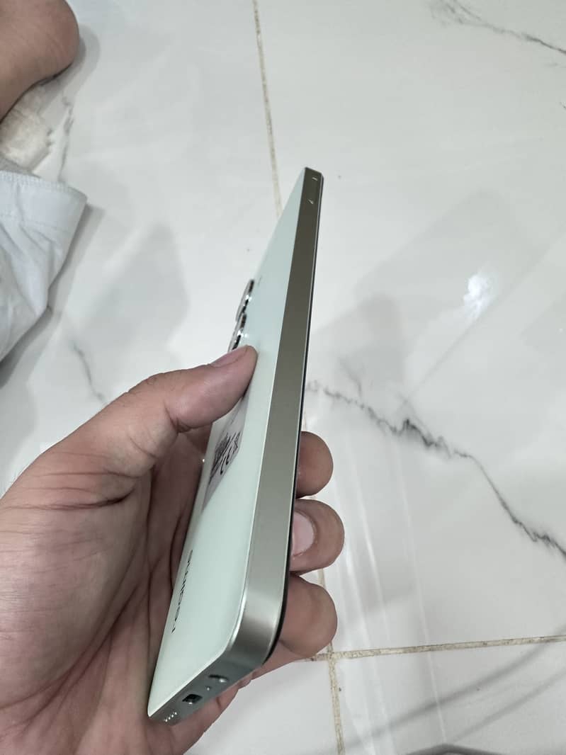 Realme Note 60x 4