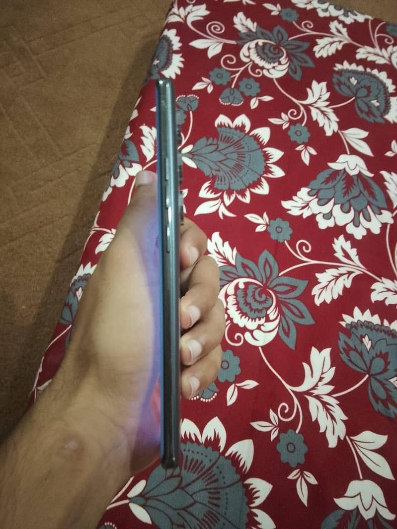 Tecno CAMON 40 Pro 3