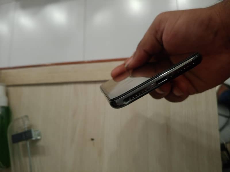 Apple iPhone X 2