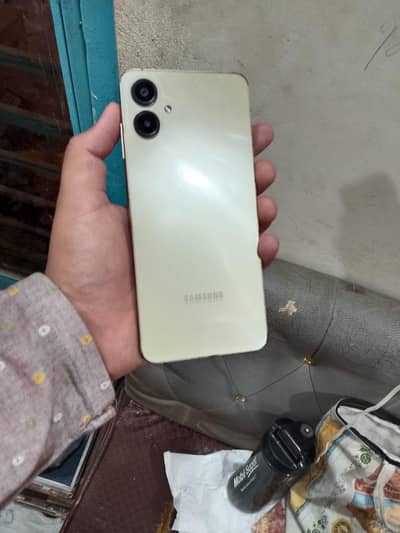 Samsung Mobile A06