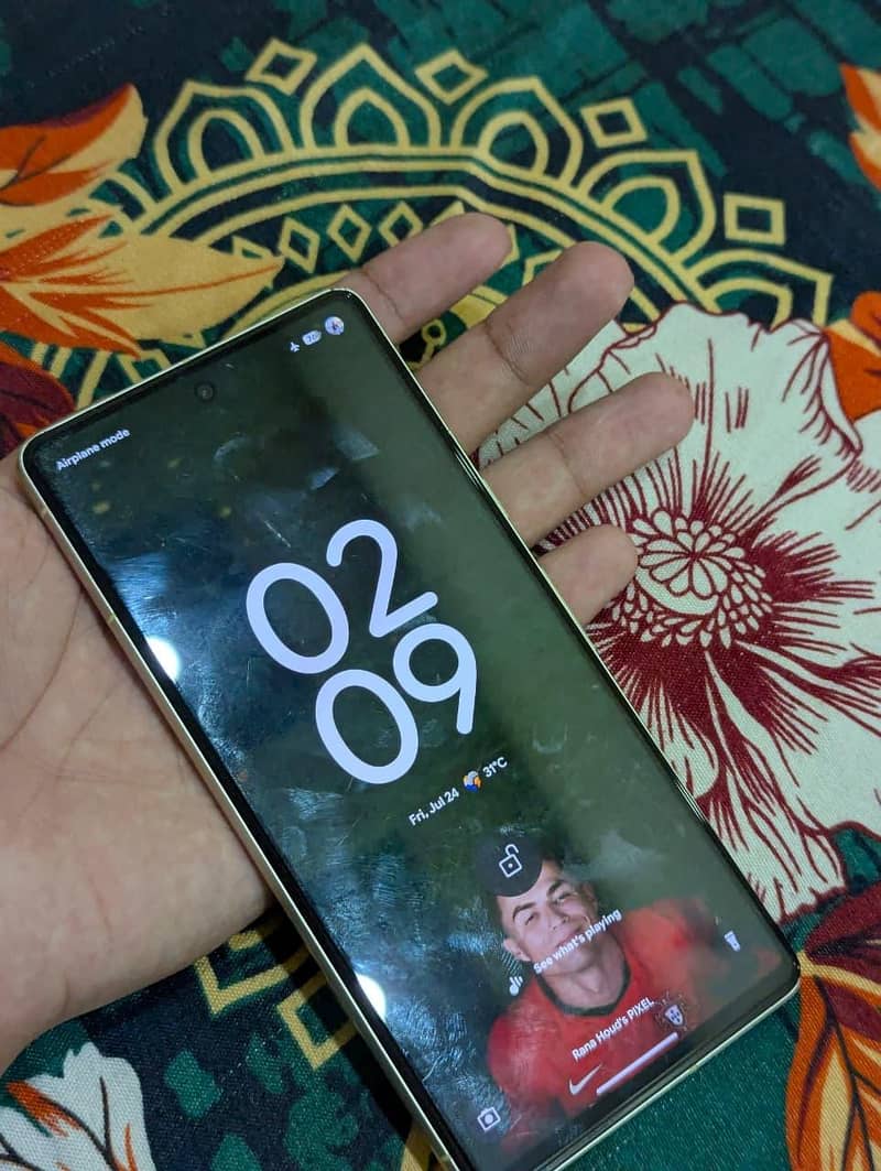 Google Pixel 7 5