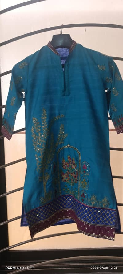 j. 3 pieces beautiful dress for sale only one time wore 10/10 condition