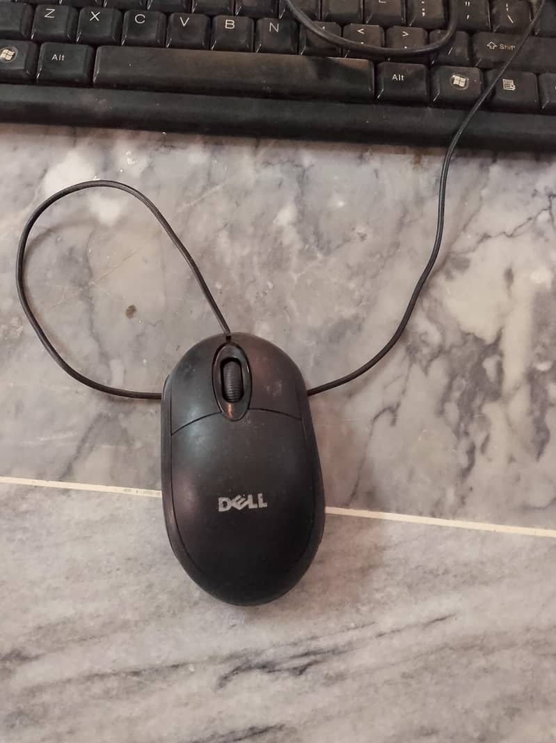 dell computer 3