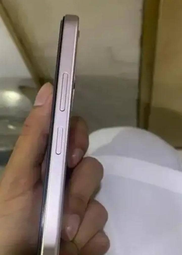 OPPO A6 2