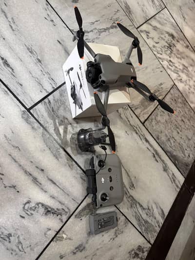 dji mini 5 pro same like new 5 days used