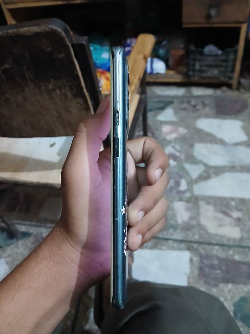 One Plus 9 Pro 5