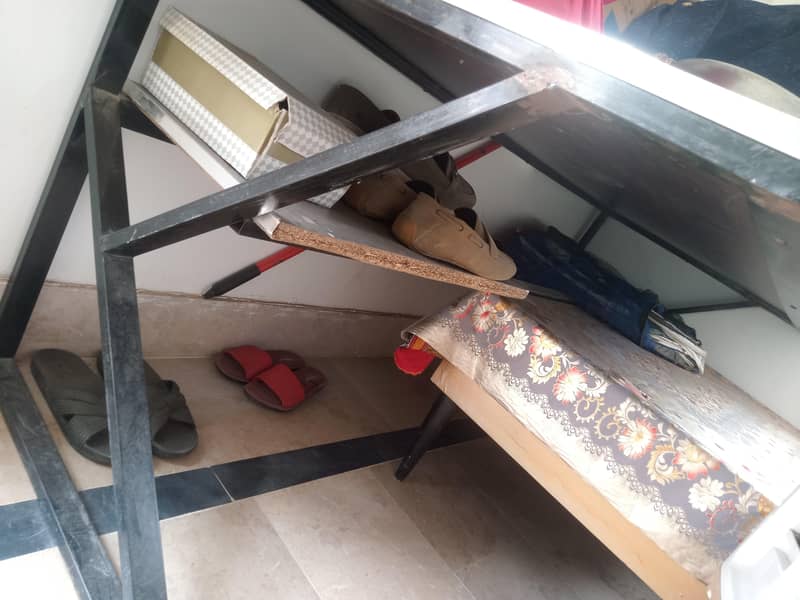 computer tables used available 1