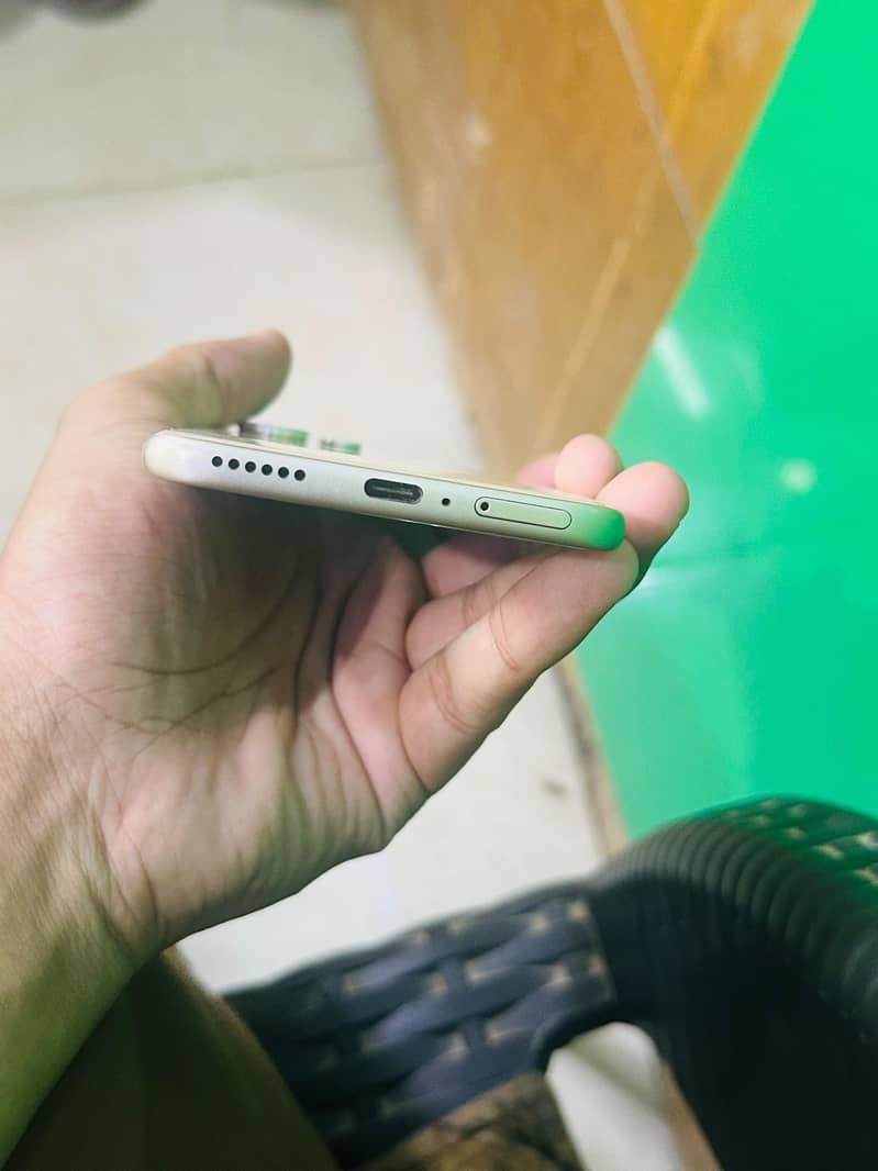 Itel It5262 3