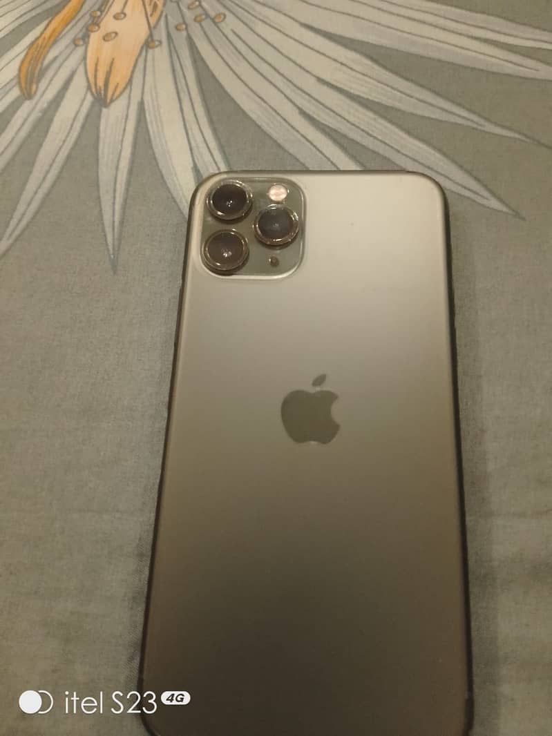 Apple iPhone 11 Pro 1