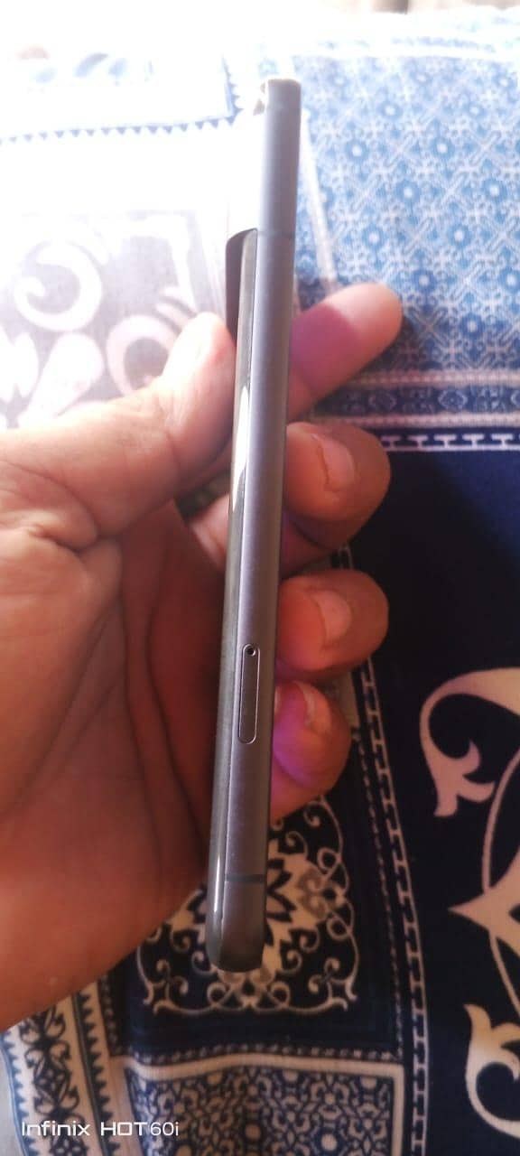 Google Pixel 8 5