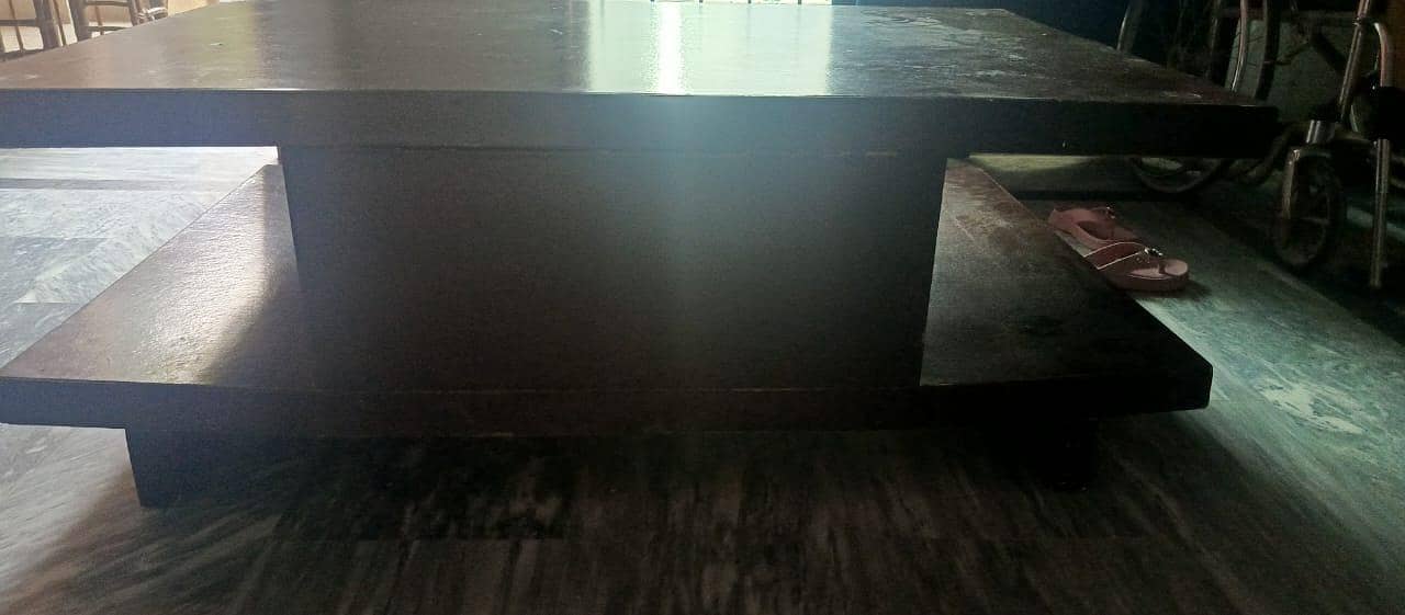 Centre Table 7