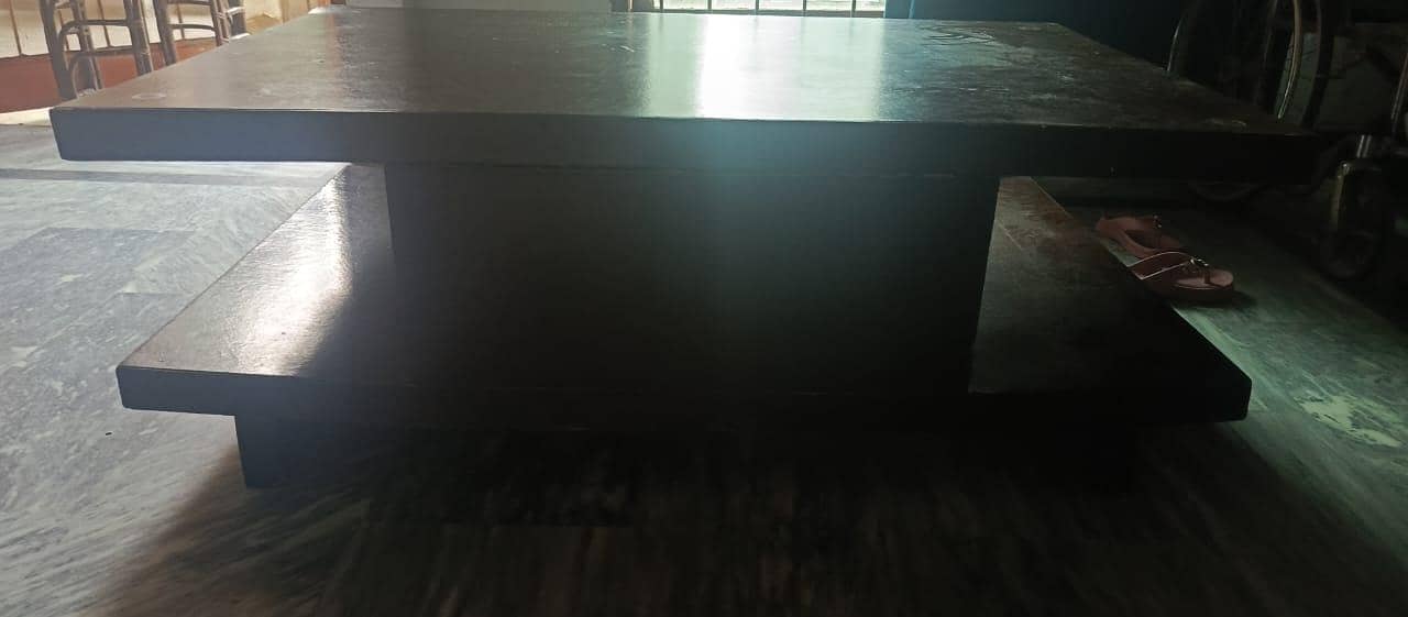 Centre Table 8