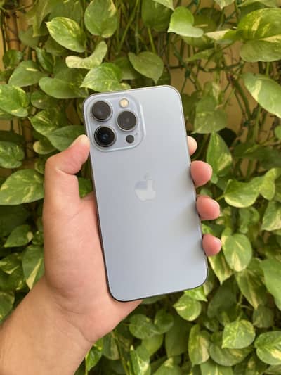 Apple iPhone 13 Pro