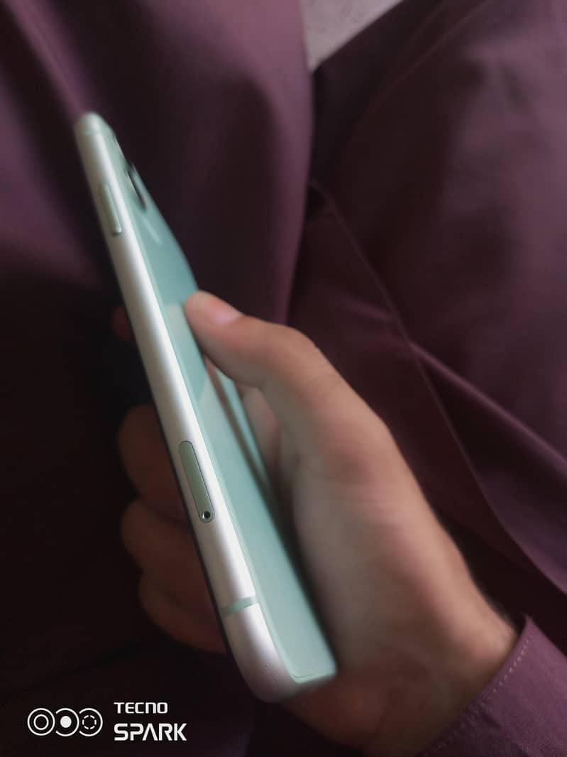 Apple iPhone 11 1