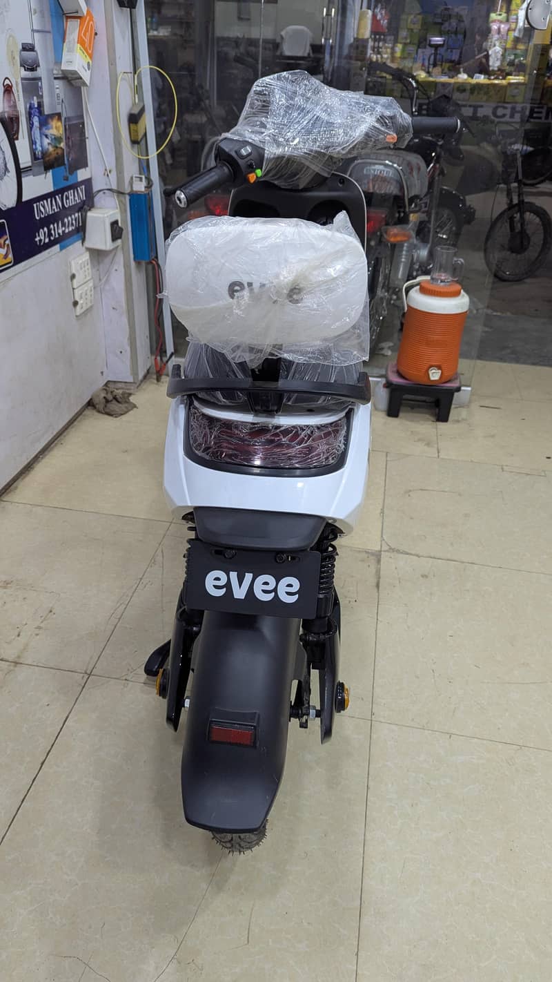 Evee Mito plus 2