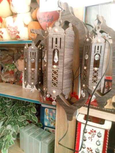 wall hanging triple light lamp