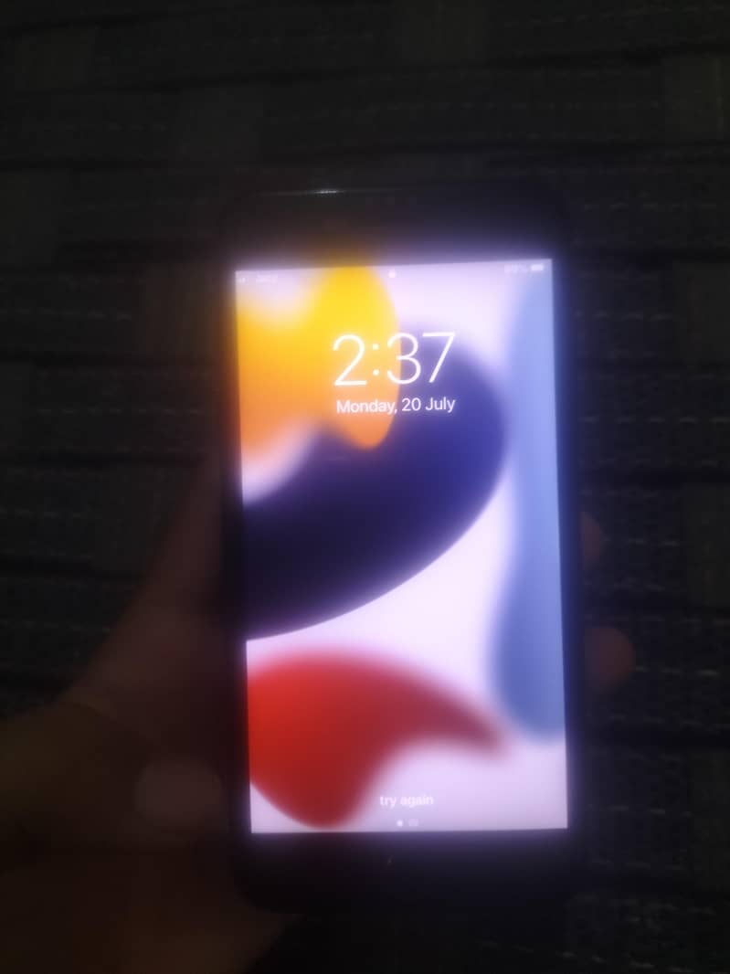 Apple iPhone 7 Plus 1
