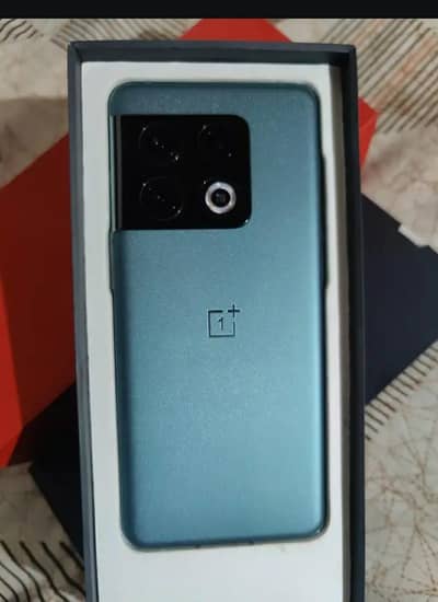 One Plus 10 Pro 5g