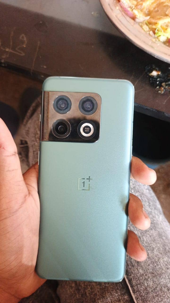 One Plus 10 Pro 0