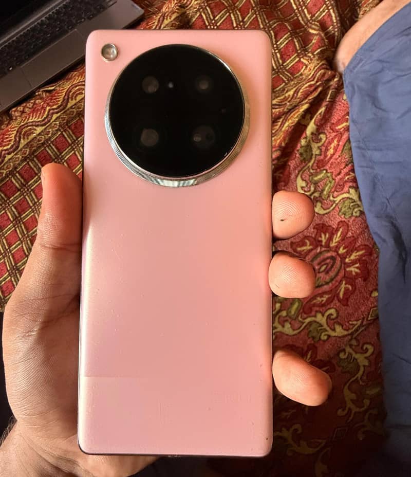 Infinix Zero 40 3