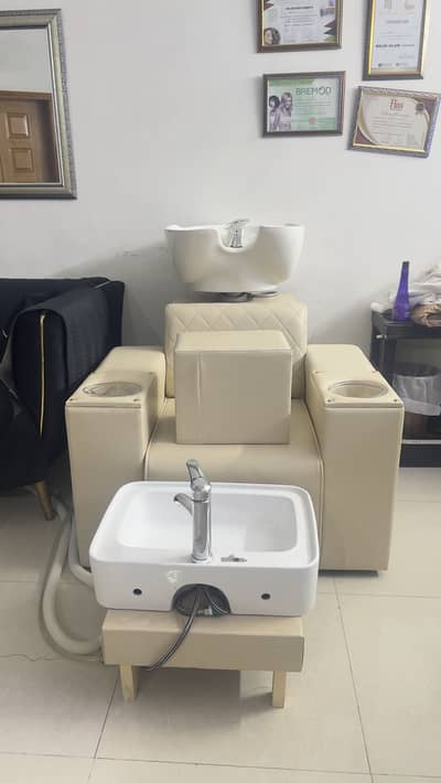 3 in one meni pedi head wash unit