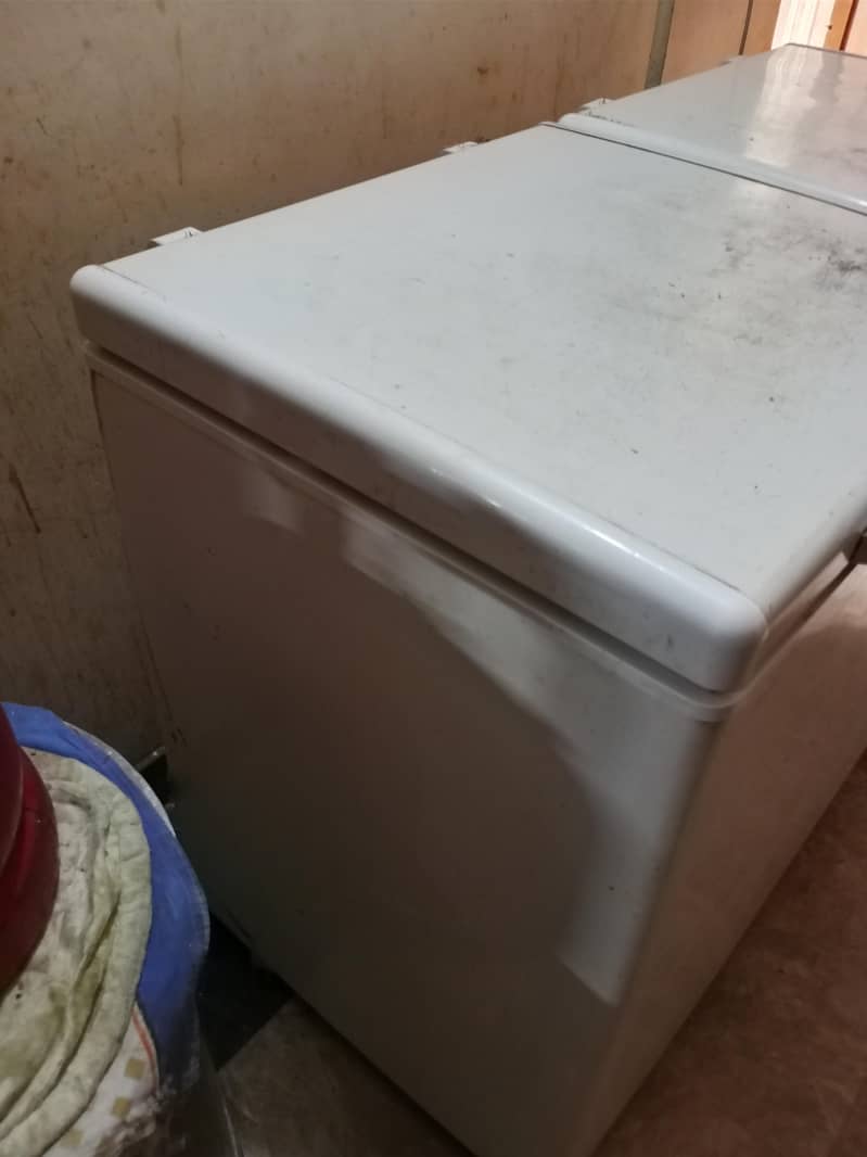 D Freezer 0