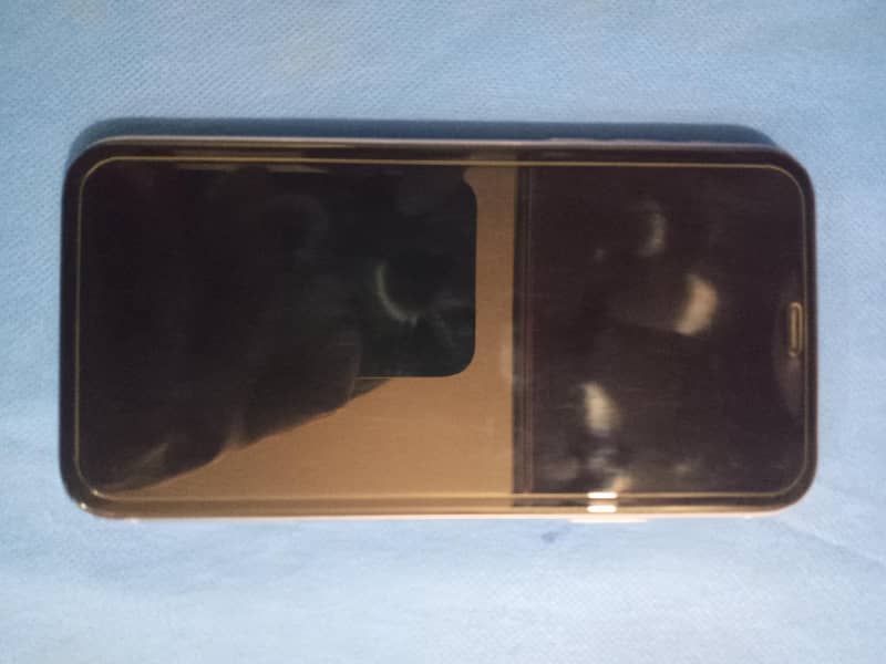 Apple iPhone 11 4