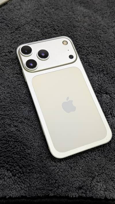 Apple iPhone 17 Pro