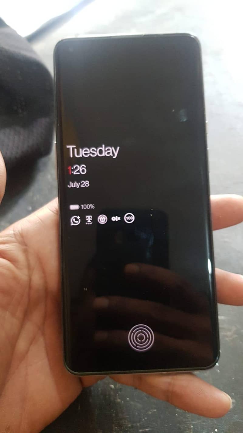 One Plus 9 Pro 1